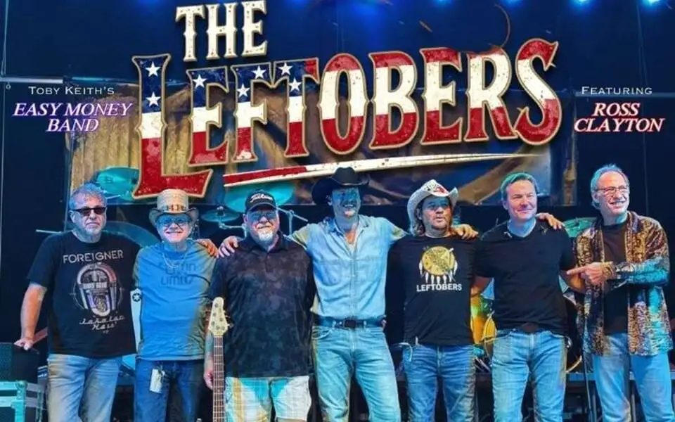 The LefTobers in Concert