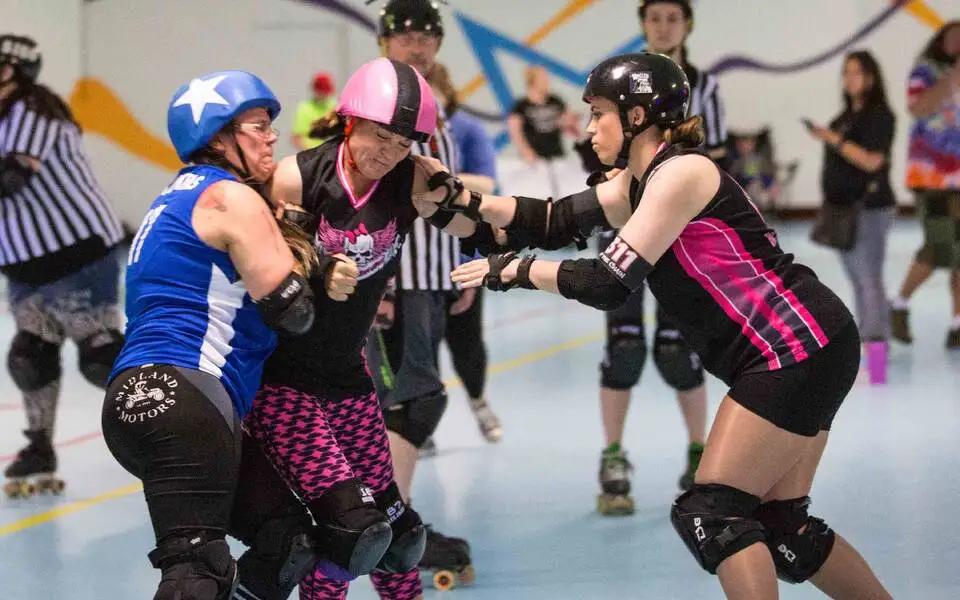 The Annual Thanksgiving Mash-Up Roller Derby