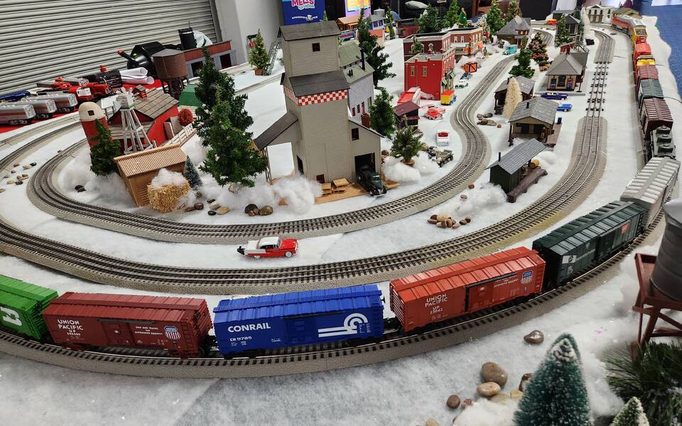 Greater Tulsa Area Holiday Train Show