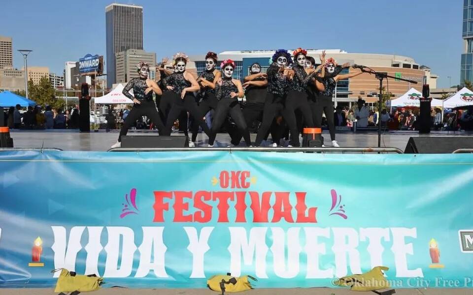 Festival de Vida y Muerte